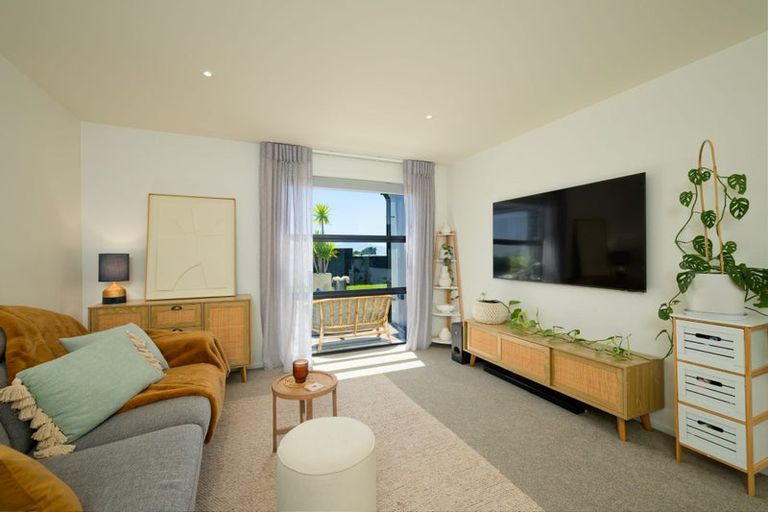 Photo of property in 69 Shearwater Drive, Kaikoura, 7300