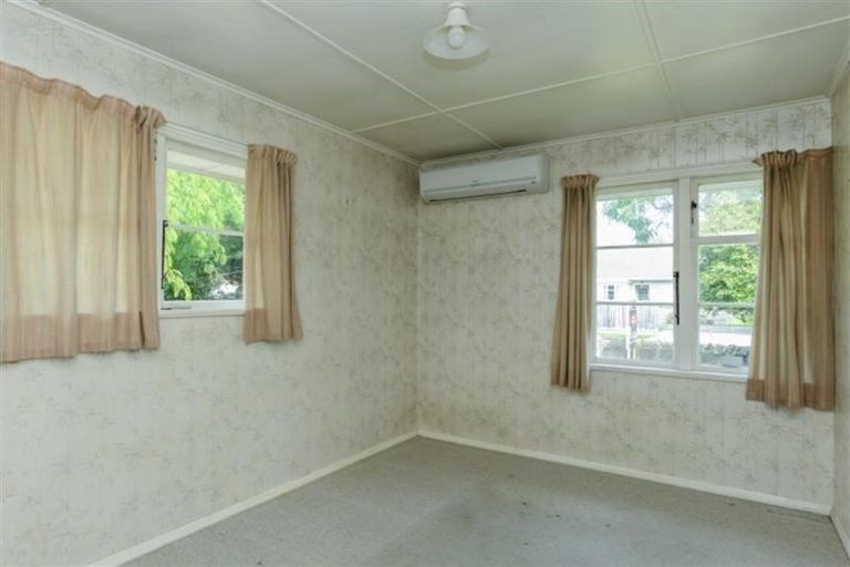 Photo of property in 42 Barker Road, Marewa, Napier, 4110