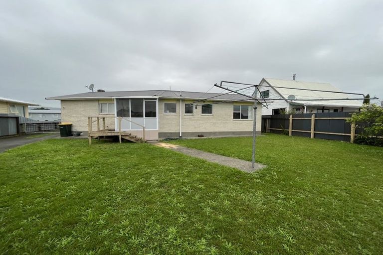 Photo of property in 36 Perth Street, Levin, 5510