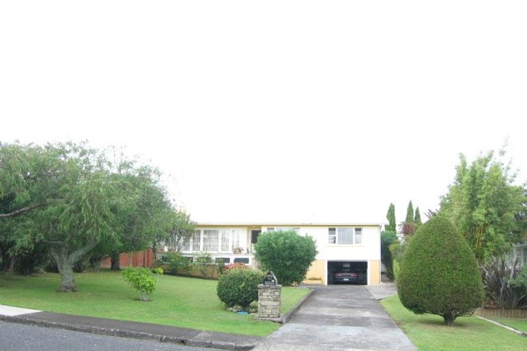 Photo of property in 22 Grassways Avenue, Pakuranga, Auckland, 2010