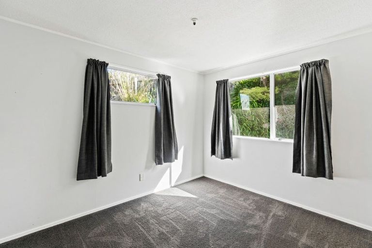 Photo of property in 35 Hua Street, Bell Block, New Plymouth, 4312