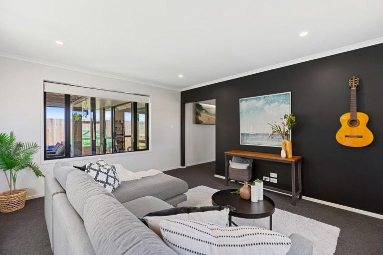 Photo of property in 15 Clover Lane, Pyes Pa, Tauranga, 3112