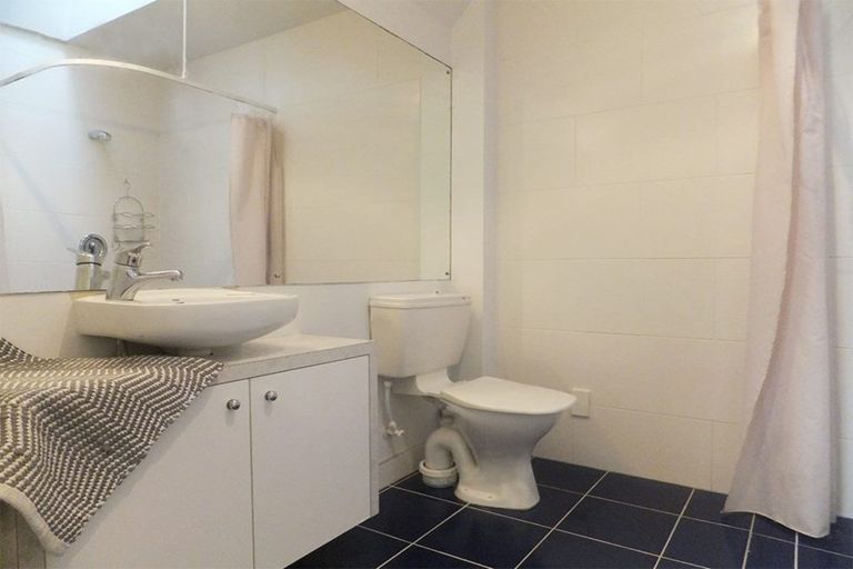 Photo of property in 5/69 Carlton Mill Road, Merivale, Christchurch, 8014