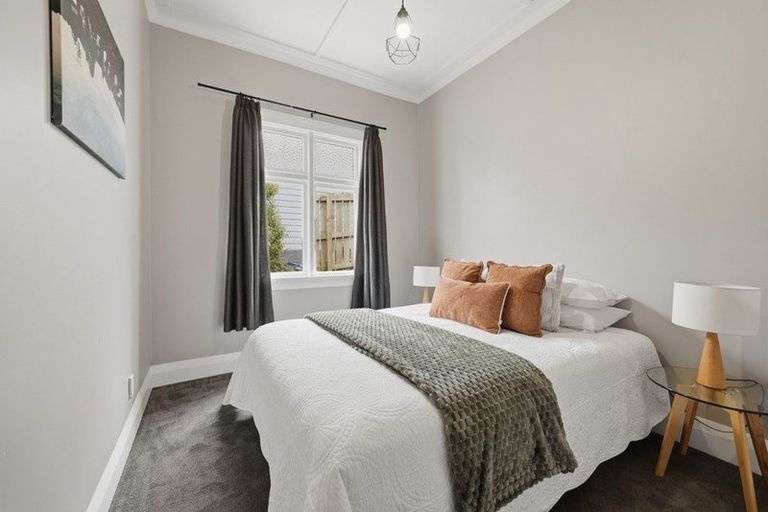 Photo of property in 38 Bernard Street, Kenmure, Dunedin, 9011