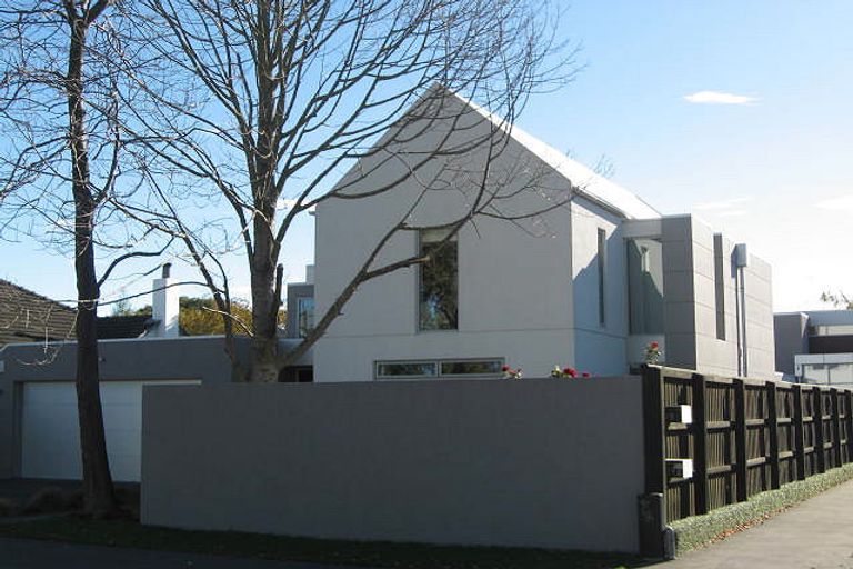 Photo of property in 21 Taylors Avenue, Bryndwr, Christchurch, 8052