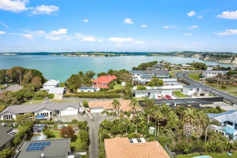 Photo of property in 6 Spinnaker Point, Manly, Whangaparaoa, 0930
