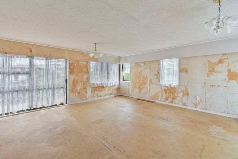 Photo of property in 1 Lansdown Avenue, Papatoetoe, Auckland, 2025