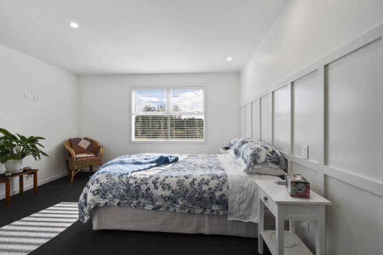 Photo of property in 172 Hendersons Line, Kelvin Grove, Palmerston North, 4470