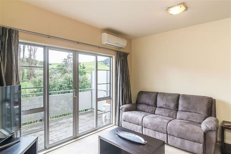 Photo of property in Monterey Apartments, 48/232 Middleton Road, Glenside, Wellington, 6037