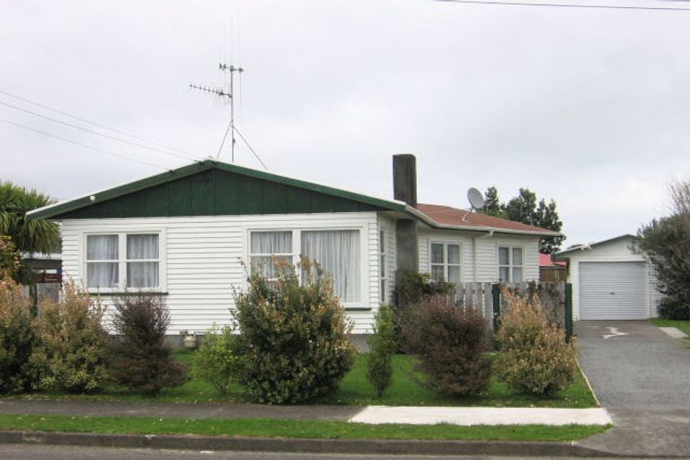 Photo of property in 10 Beatty Street, Levin, 5510