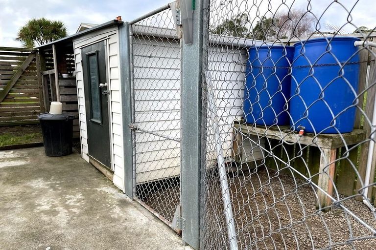 Photo of property in 22 Churchill Crescent, Shannon, 4821