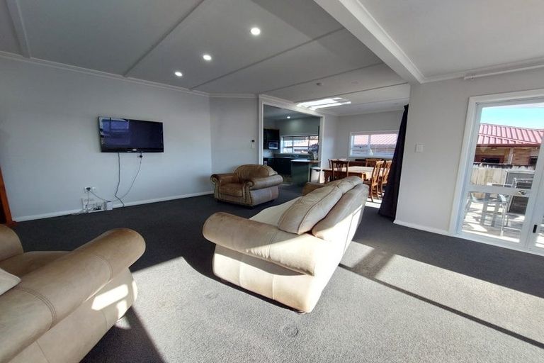 Photo of property in 307a Carrington Street, Vogeltown, New Plymouth, 4310