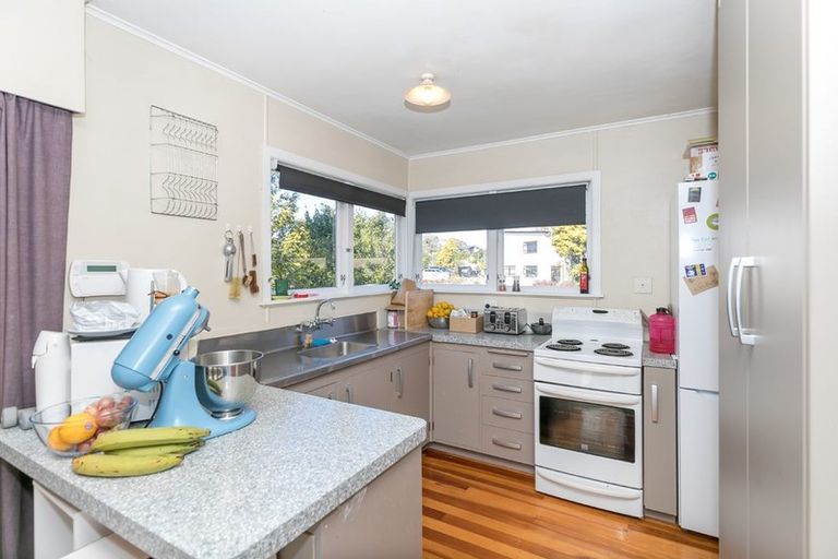 Photo of property in 12a Helena Road, Hillcrest, Hamilton, 3216