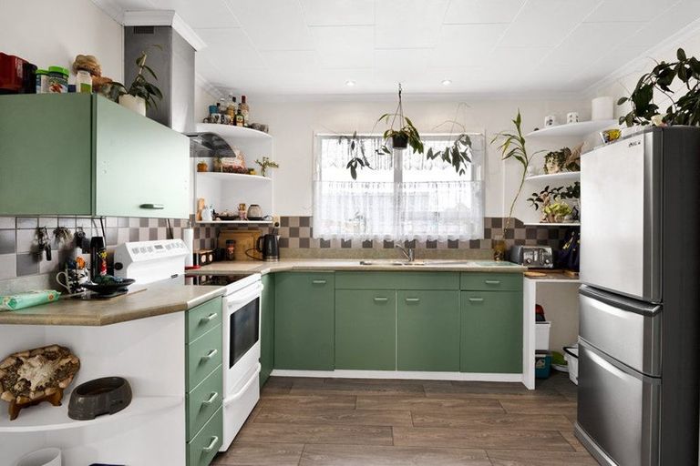 Photo of property in 36 Atkinson Street, Normanby, Hawera, 4614