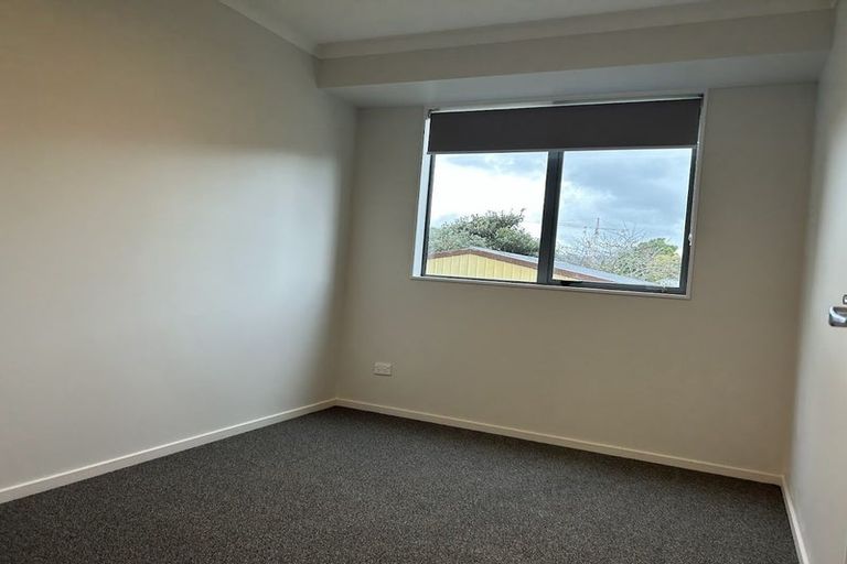Photo of property in 12a Rembrandt Place, Opaheke, Papakura, 2113