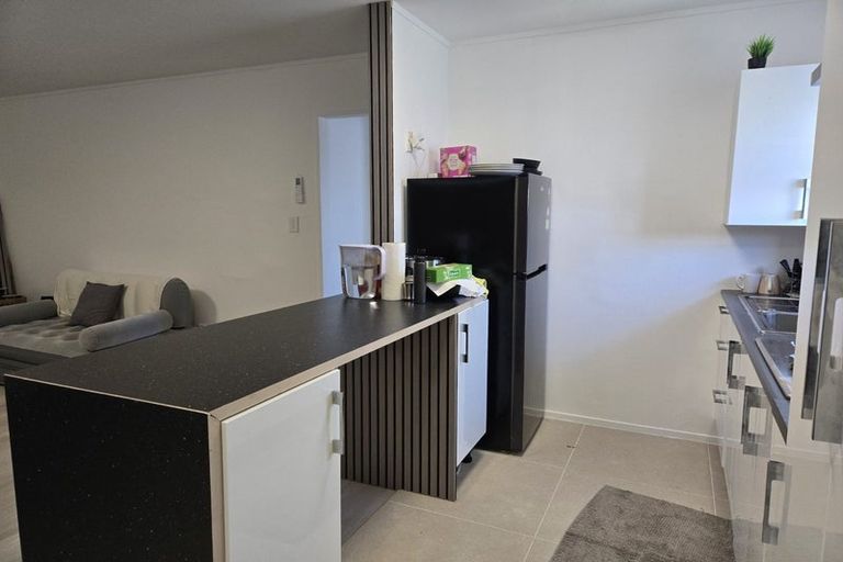 Photo of property in 1/62 Cambridge Terrace, Papatoetoe, Auckland, 2025