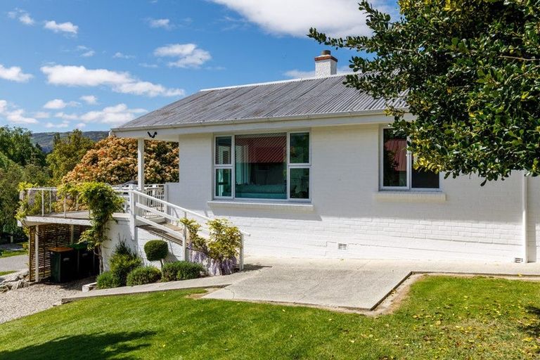 Photo of property in 41 Cheviot Street, Roxburgh, 9500