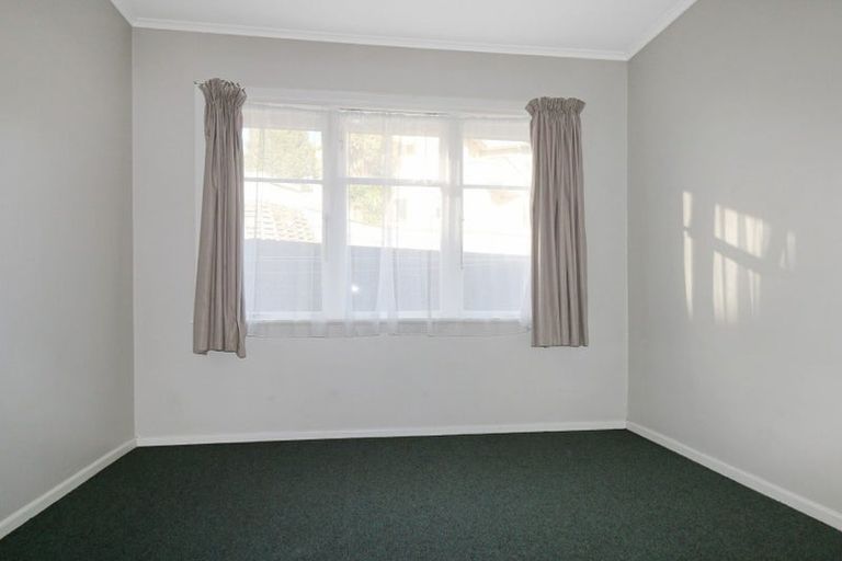 Photo of property in 35 Dunns Street, Silverstream, Upper Hutt, 5019