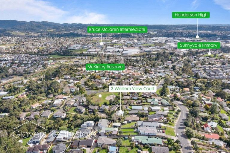 Photo of property in 3 Western Court, Sunnyvale, Auckland, 0612