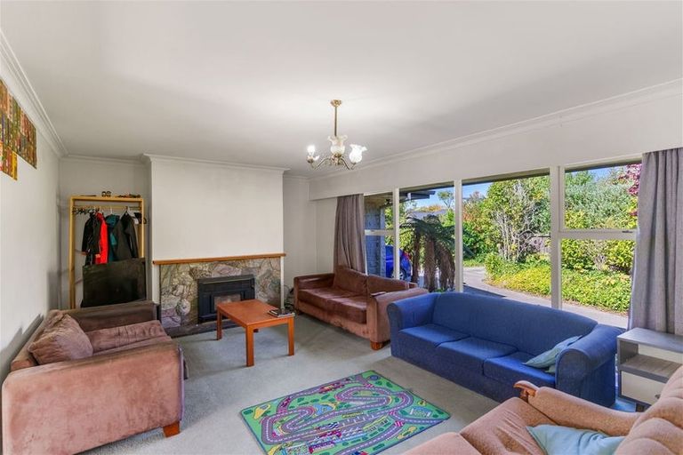 Photo of property in 53 Hanrahan Street, Upper Riccarton, Christchurch, 8041