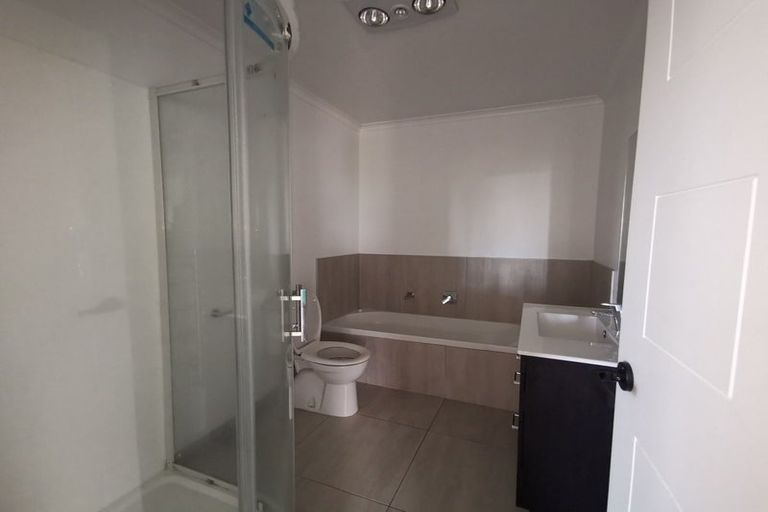 Photo of property in 159 Keri Vista Rise, Papakura, 2110