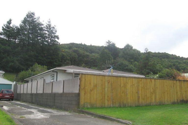 Photo of property in 121 Hair Street, Wainuiomata, Lower Hutt, 5014