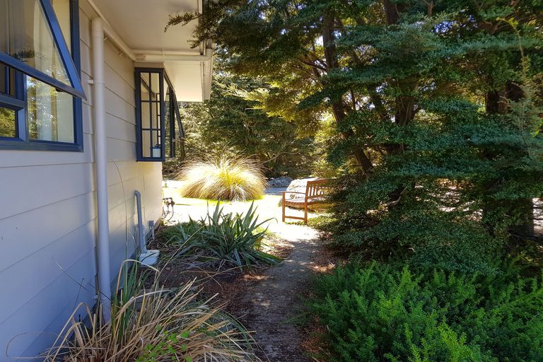 Photo of property in 7 Pioneer Drive, Lake Tekapo, 7999