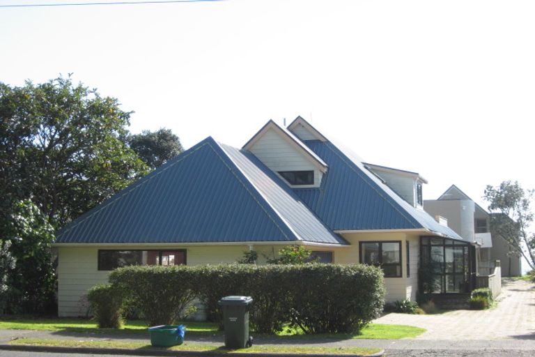 Photo of property in 121b Pohutukawa Avenue, Ohope, 3121