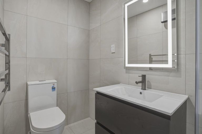 Photo of property in 43 Bradshaw Street, South Dunedin, Dunedin, 9012