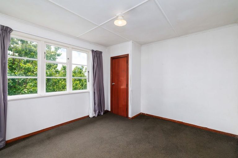 Photo of property in 15 Attlee Crescent, Bryndwr, Christchurch, 8053