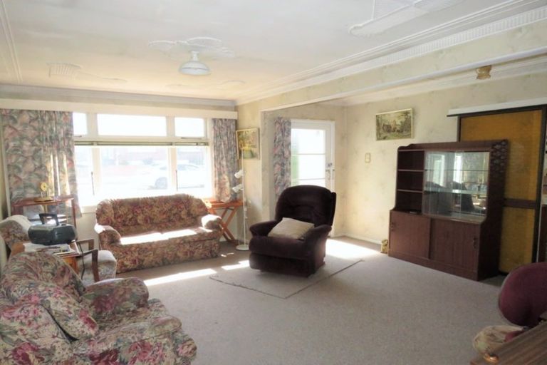 Photo of property in 37 Clyde Street, Oamaru North, Oamaru, 9400