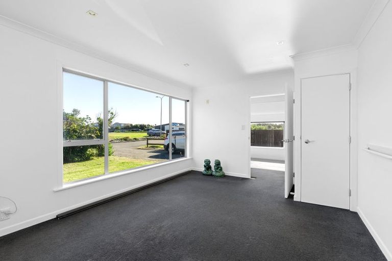 Photo of property in 178 Park Avenue, Waitarere Beach, Levin, 5510