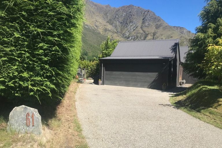 Photo of property in 61 Mathias Terrace, Arthurs Point, Queenstown, 9371