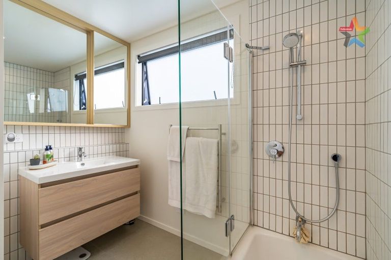 Photo of property in 13d Cuba Street, Petone, Lower Hutt, 5012