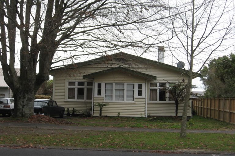 Photo of property in 11 Claude Street, Fairfield, Hamilton, 3214