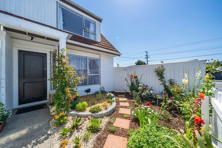 Photo of property in 7/65 Ararino Street, Trentham, Upper Hutt, 5018