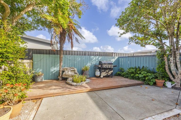 Photo of property in 6 Beaumont Lane, Havelock North, 4130