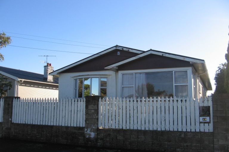 Photo of property in 19 Cudby Street, Woburn, Lower Hutt, 5011