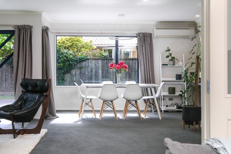 Photo of property in 103 Bush Road, Mosgiel, 9024