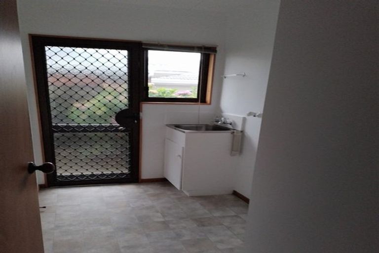 Photo of property in 4 Dinniss Avenue, Regent, Whangarei, 0112