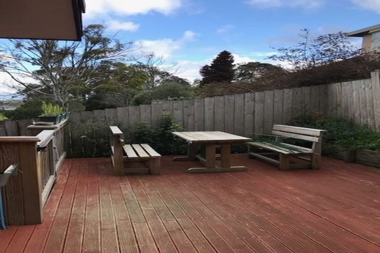 Photo of property in 2/25 Keldale Place, Forrest Hill, Auckland, 0620