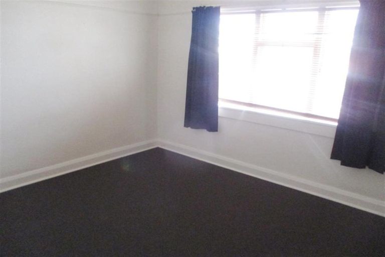 Photo of property in 61 Barbour Street, Waltham, Christchurch, 8011