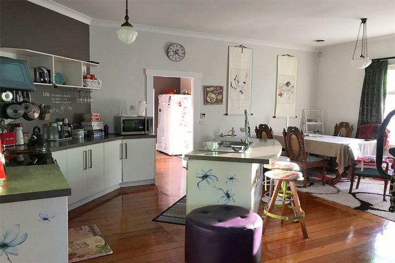 Photo of property in 22 Storey Avenue, Forest Lake, Hamilton, 3200