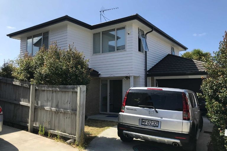 Photo of property in 16 Akeake Lane, Manurewa, Auckland, 2102