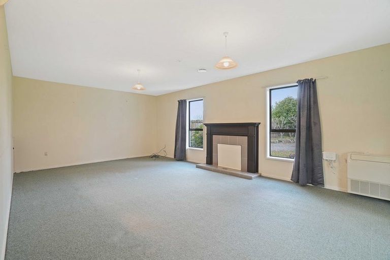 Photo of property in 26 Burnett Street, Oxford, 7430
