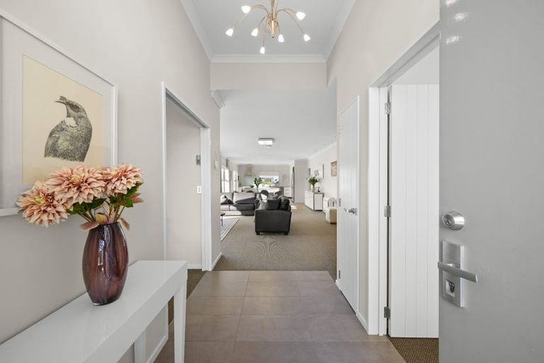 Photo of property in 12 Brookwater Avenue, Northwood, Christchurch, 8051