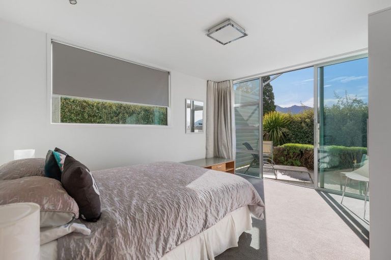 Photo of property in 3 Botting Place, Wanaka, 9305