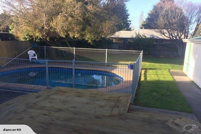 Photo of property in 52 Farrington Avenue, Bishopdale, Christchurch, 8053