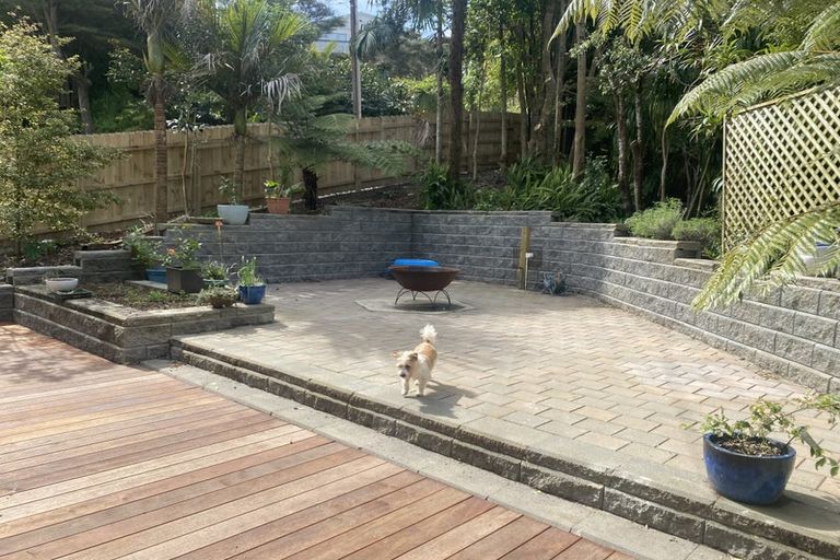 Photo of property in 2/128 Manuka Road, Bayview, Auckland, 0629