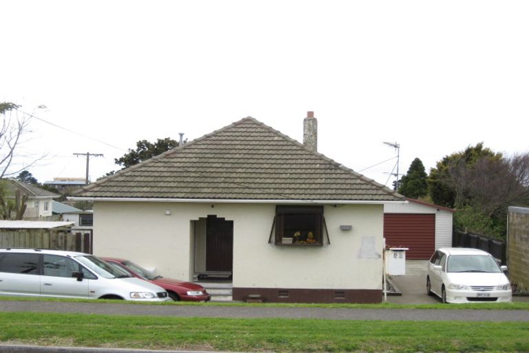 Photo of property in 95 Clemow Road, Fitzroy, New Plymouth, 4312